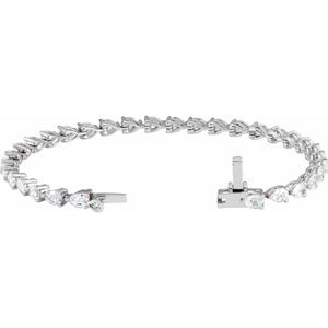6 And 1/2 Carat Pear Shaped Lab-Grown Diamond Tennis Bracelet In Solid 14K Yellow Gold