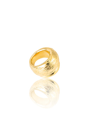 XL Croissant Dome Ring In 18K Yellow Gold