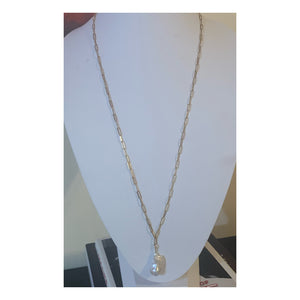 Biarritz Long Linked Gold Single Pearl Charm Paper Clip Necklace